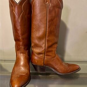 Western Chief Brown Heeled Boots